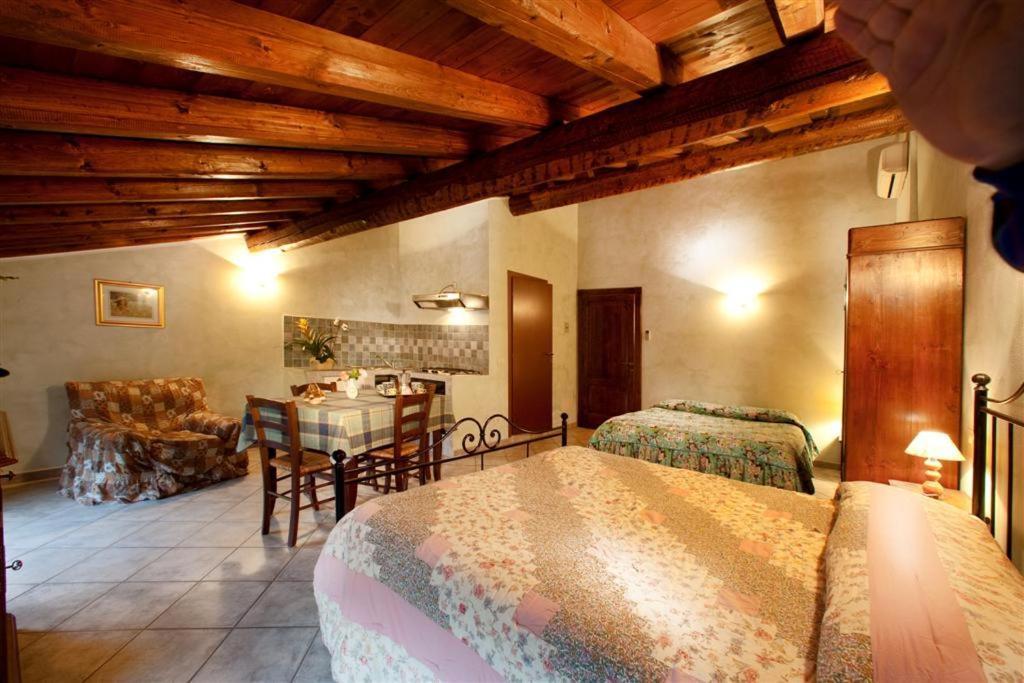 B&B Casale Onida Volta Mantovana Esterno foto